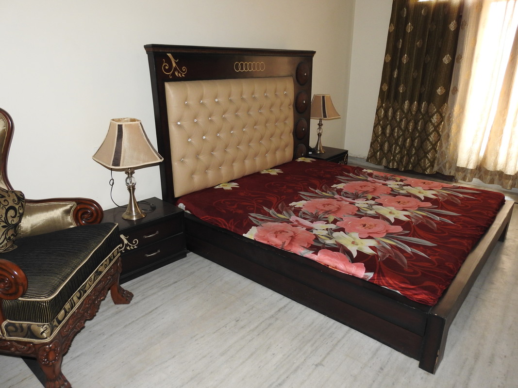 Choose Your Room(Single Bed) - 1