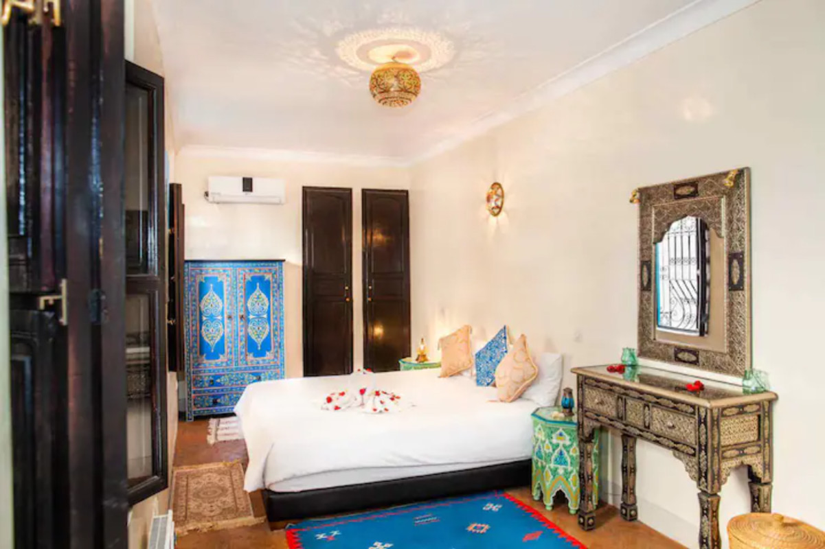 Sapphire Room(Single Bed) - 1