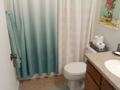 Private Room & Bath