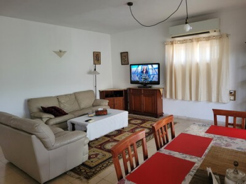 Lovely & comfortable bedroon in a quiet and central neigborhood