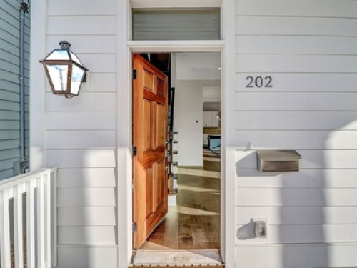 1 Bedroom: New Construction Charmer