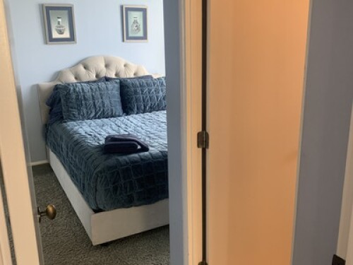 Balcony Room Central San Diego