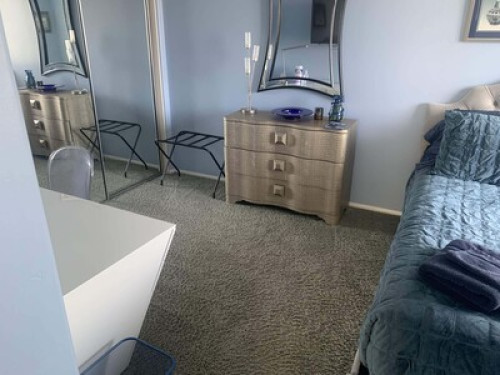 Balcony Room Central San Diego - Gallery - 10