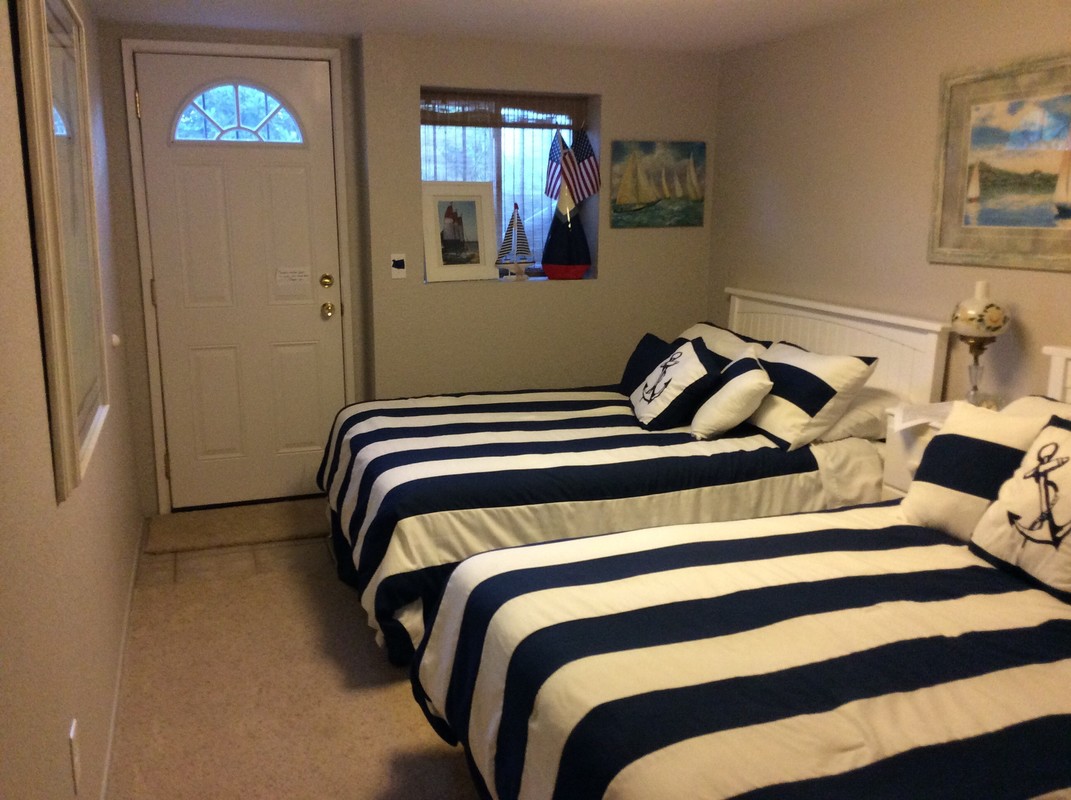 Double Bedroom(Single Bed) - 1