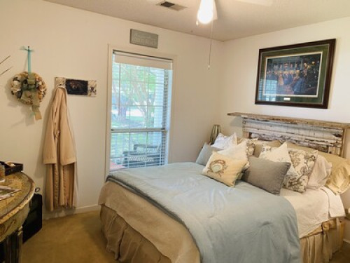 Serene Room for Relaxing   - Gallery -  5