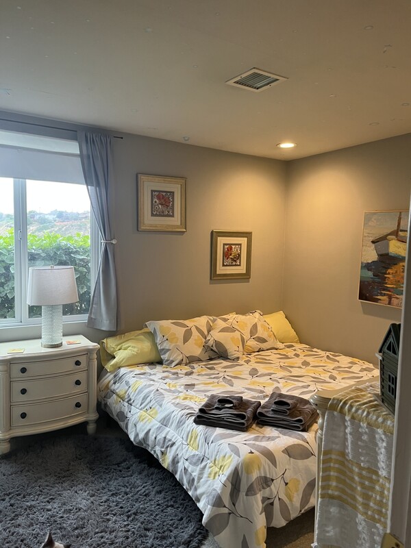 Guest Bedroom(Single Bed) - One great place! - Gallery - 1
