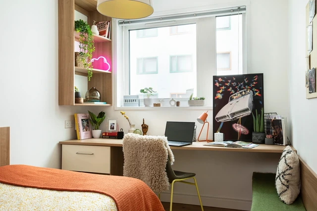  Large High Double En-Suite  -  North Lodge Unite  - Gallery -  2