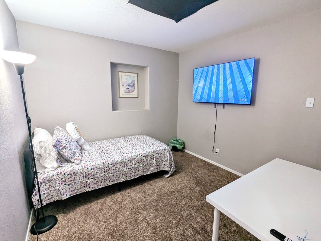 Room #4(Full Room) - 1