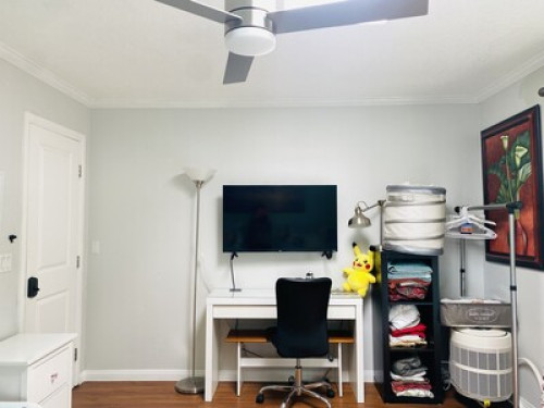 Costa Mesa Charming Home 