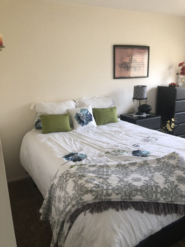 Room for rent  - ONLY FEMALES - Gallery - 5
