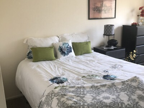 Room for rent  - ONLY FEMALES