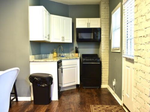 Distinctive Urban Home  - Gallery -  5