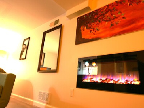 A Westend Beatnik's Bungalow!