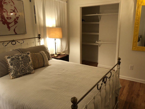 A Westend Beatnik's Bungalow! - Gallery - 2