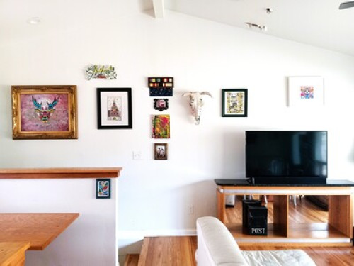 A Westend Beatnik's Bungalow!