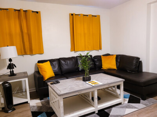 Spacious Suite in Grove Park Atl