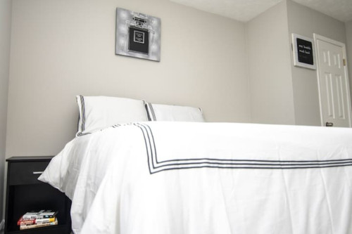 Modern Hostel and Centrally Located - Gallery - 10