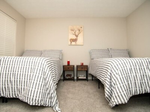 Modern Hostel and Centrally Located - Gallery - 9