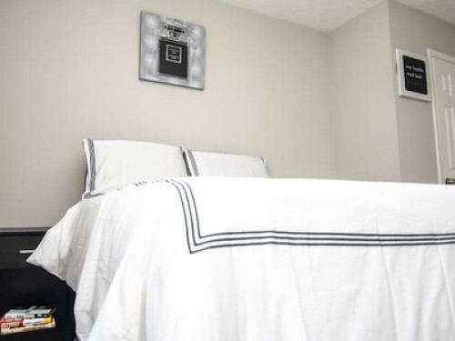 Modern Hostel and Centrally Located - Gallery - 7