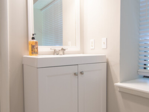 Modern Hostel and Centrally Located - Gallery - 6