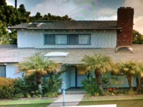 Fun Family that loves the beach