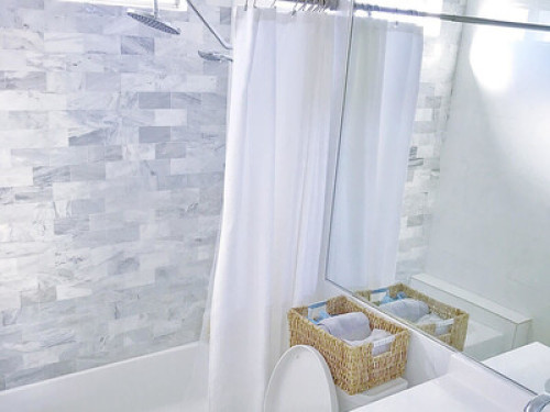 CARING RESPONSIBLE HOSTS