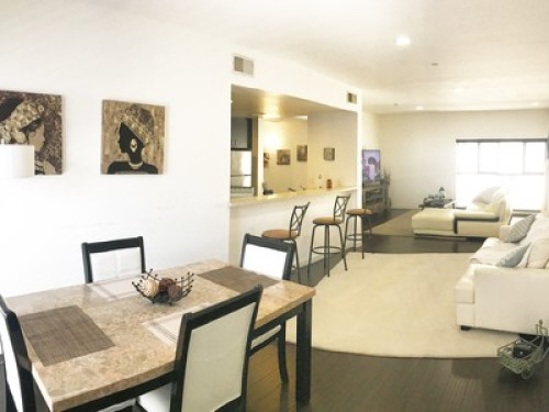 Private Room Heart of Hollywood 