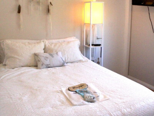 1-bed-in-2-story-silver-lake-hills-los-angeles-207489768520240814053223PM