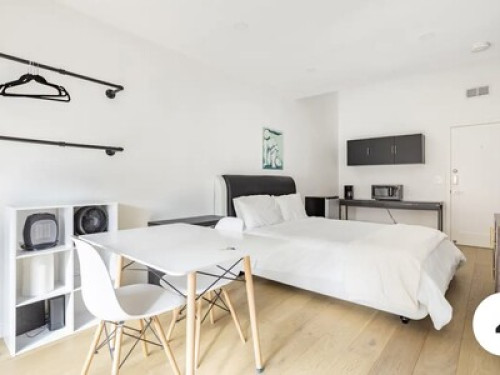new-privet-suite-minutes-to-beaches-los-angeles-155463636120240814053538PM