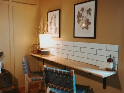 The Swan - Private Guest Suite - Gallery - 6