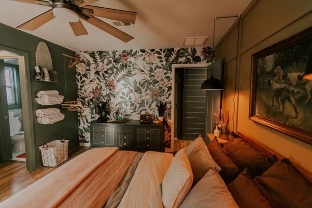 The Swan(Single Bed) - 1
