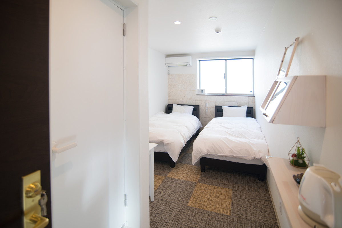  Room2 Twin Room (Single Bed)  -  Brand-new Inn w/ nice Kyoto family  - Gallery -  1