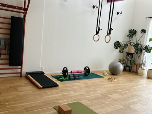 Cozy house with a fitness room