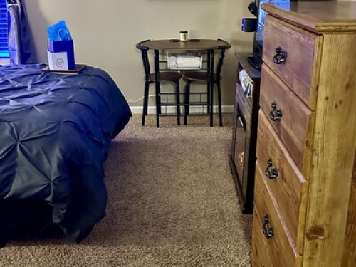 Private Room in Convenient Area