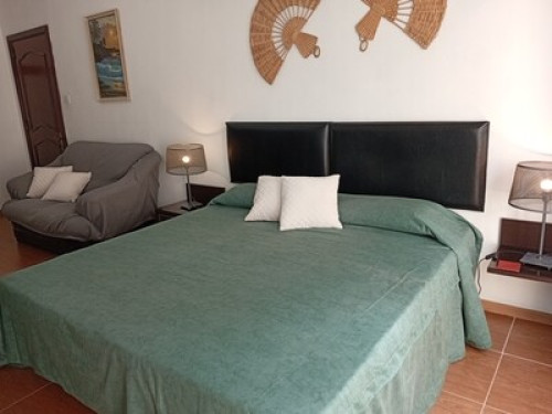Pembroke seafront comfy apartment  - Gallery -  5