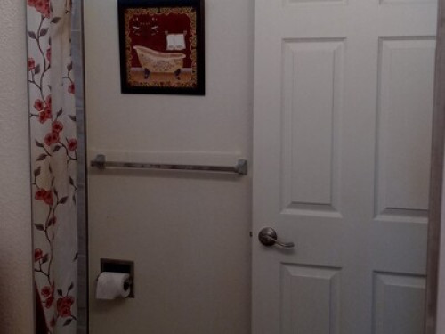Cozy Cottage  in Sin City  - Gallery -  5