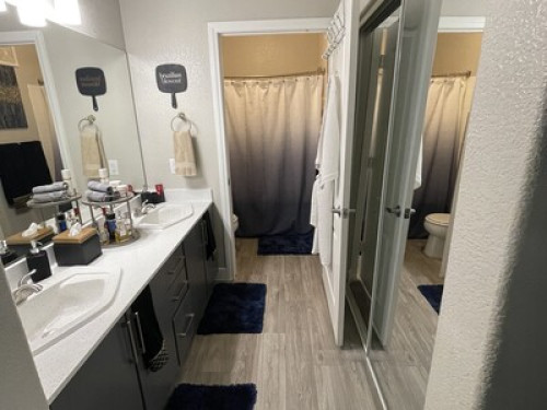 Master suite 