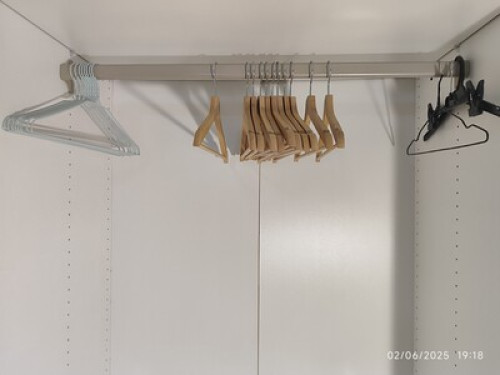 ROOM - Gallery - 8