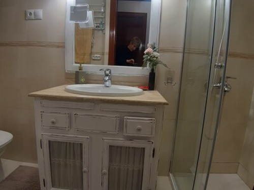 ROOM - Gallery - 22