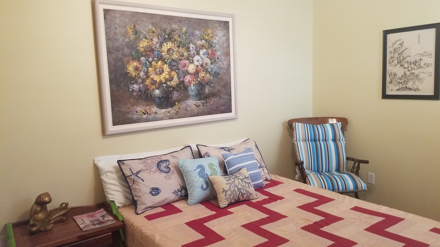  Room(Single Bed)  -  Beautiful house with great pool  - Gallery -  1