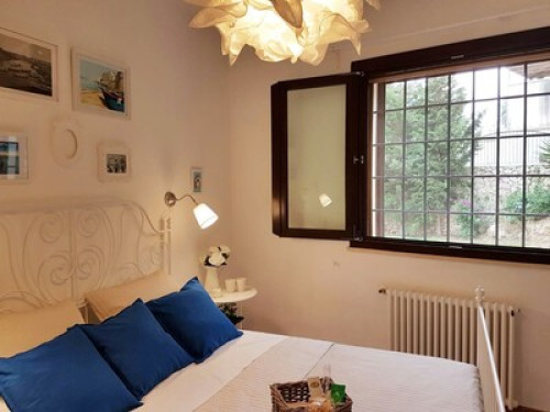 Wonderful house surrounded by greenery - Gallery - 15