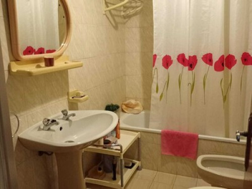 Gorgeous Room 10min walk from Beach