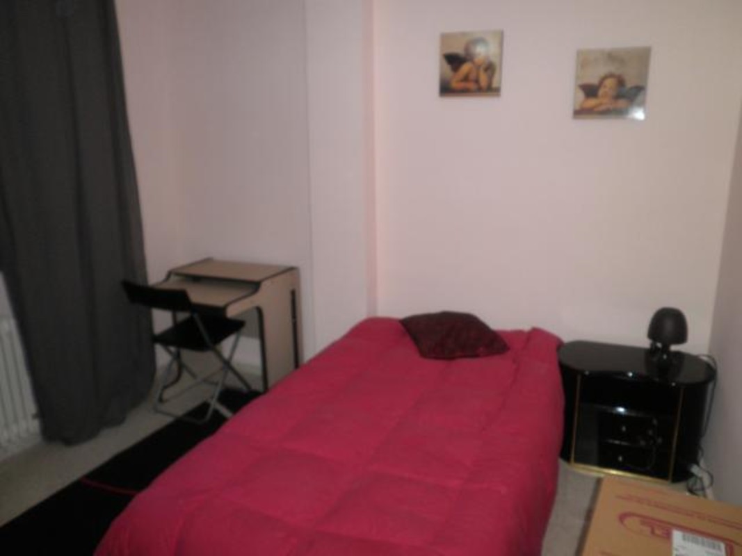 Room 1(Full Room) - Clean room for one person - Gallery - 1