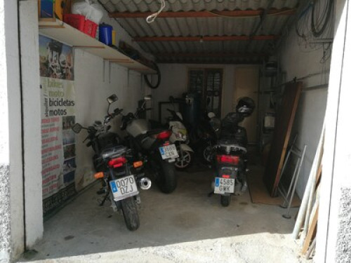 Room with a lot of Sun in Chalet - Gallery - 9