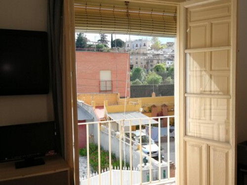 Room with a lot of Sun in Chalet - Gallery - 33