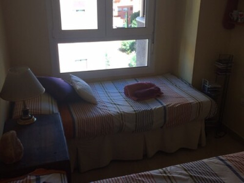 ALQUILO SUITE CON BAÑO GRANADA