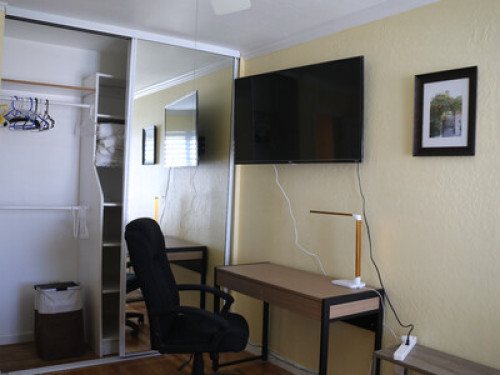 share a home in San Jose