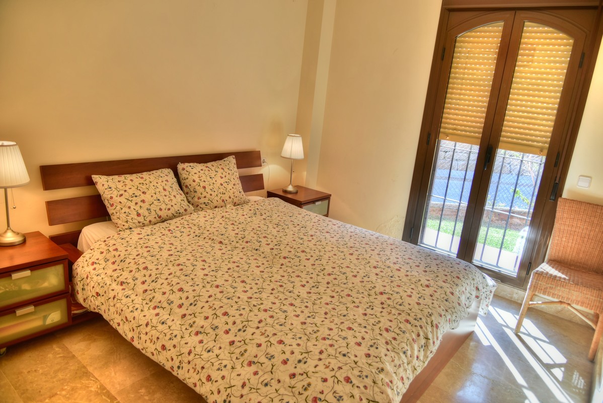 Master Bedroom(Full Room) - 1