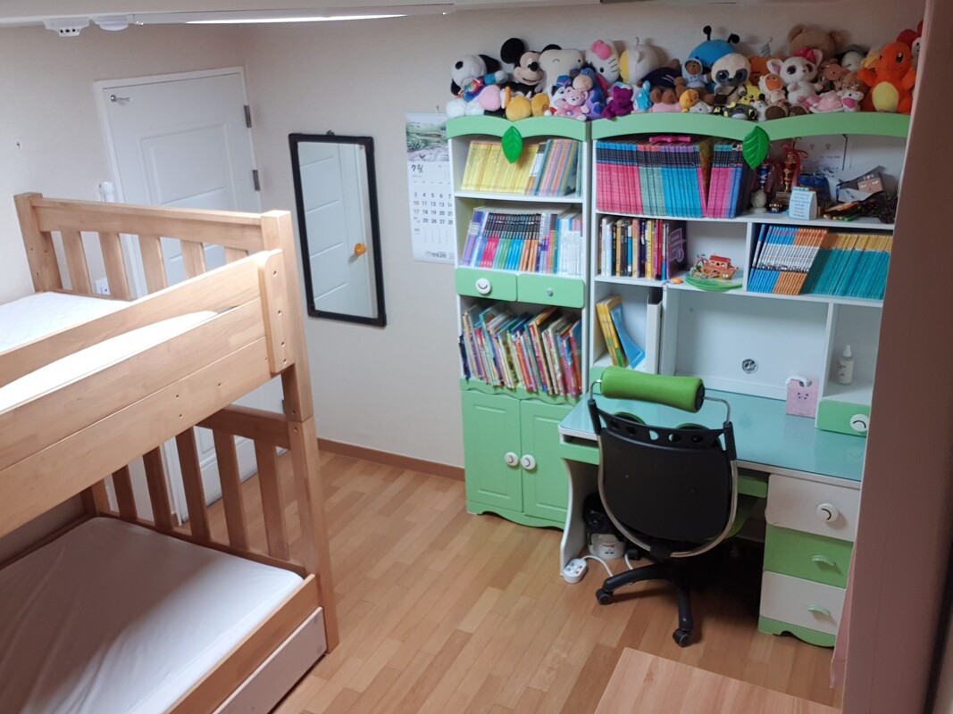  E(Full Room)  -  Auntie's house (KLT)  - Gallery -  1