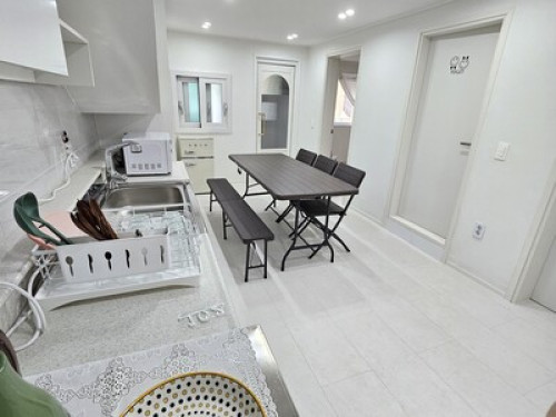 Modern and Clean House in Seoul